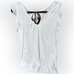 Anthropologie flutter tee white large